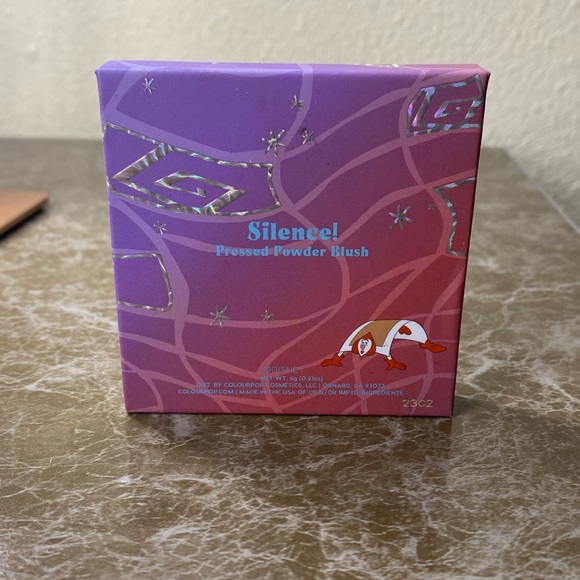 Colourpop x Alice in Wonderland Blush - Picture 2 of 3